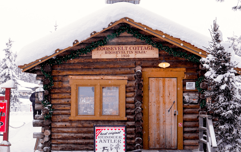 Day 2 – Santa Claus Village